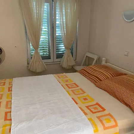 Mile Apartmans Daire Vodice